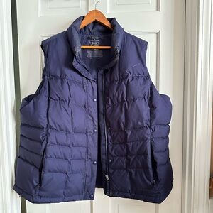 L.L.Bean Navy women's down puffer vest.